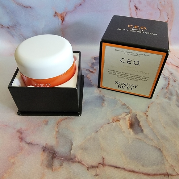 Sunday Riley C.E.O. Vitamin C Rich Hydration Cream 1.7oz in Box - Picture 2 of 9